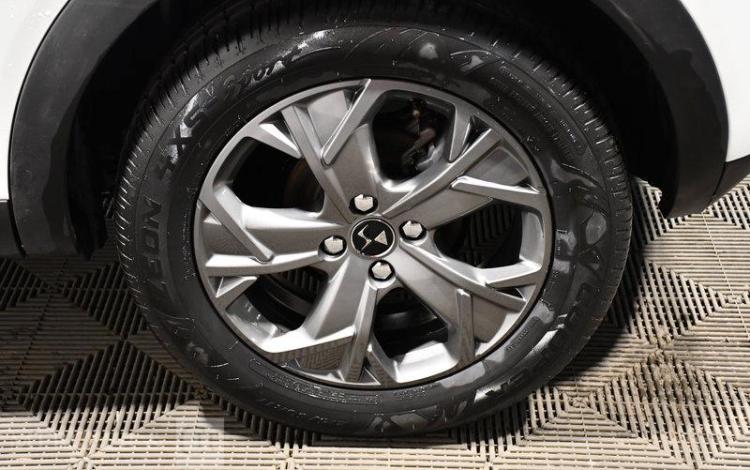 DS DS3 CROSSBACK PURE TECH 100 BUSINESS BLANC GJ-138-SP