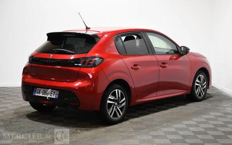PEUGEOT 208 ALLURE PACK PURE TECH 100 ROUGE GK-068-EY