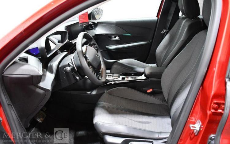 PEUGEOT 208 ALLURE PACK PURE TECH 100 ROUGE GK-068-EY