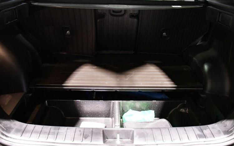 HYUNDAI TUCSON EXCUTIVE BLEU GK-322-HF