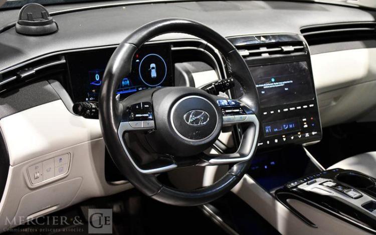 HYUNDAI TUCSON EXCUTIVE BLEU GK-322-HF