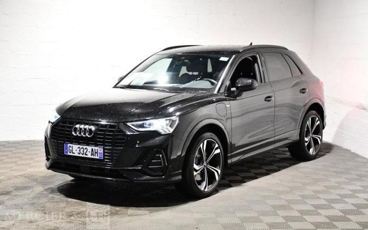 AUDI Q3 NOIR GL-332-AH