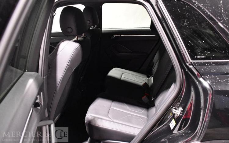 AUDI Q3 NOIR GL-332-AH