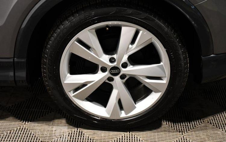 AUDI Q4 SPORTBACK 40 E-TRON GRIS GL-601-PA