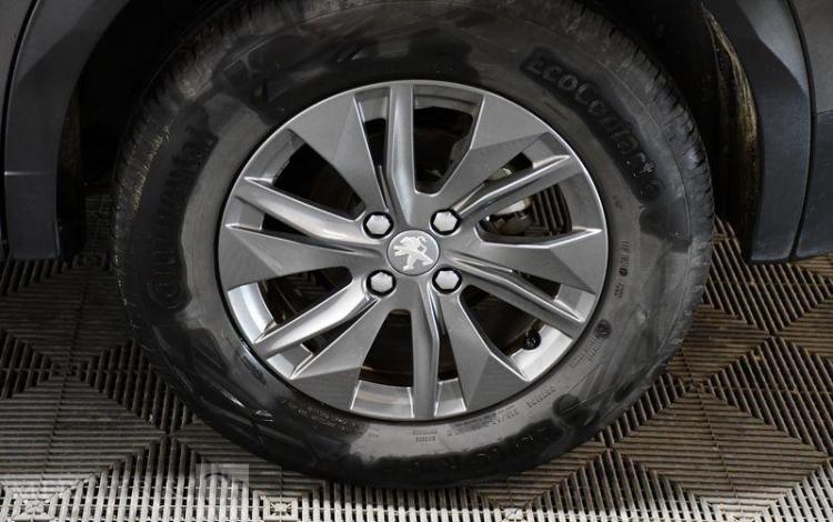 PEUGEOT 2008 1,2 PURE TECH GRIS GL-686-LP