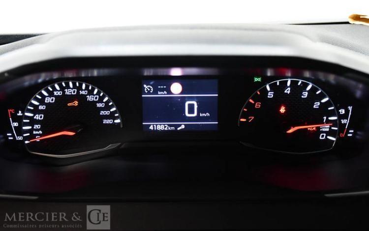 PEUGEOT 2008 1,2 PURE TECH GRIS GL-686-LP