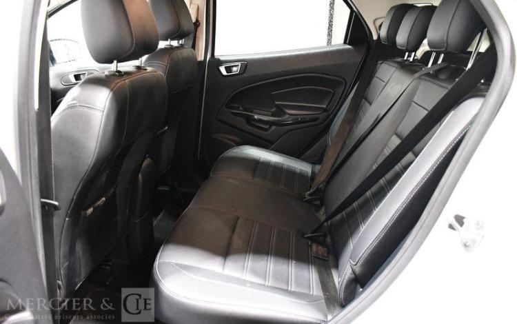 FORD ECOSPORT ACTIVE BLANC GL-945-FH