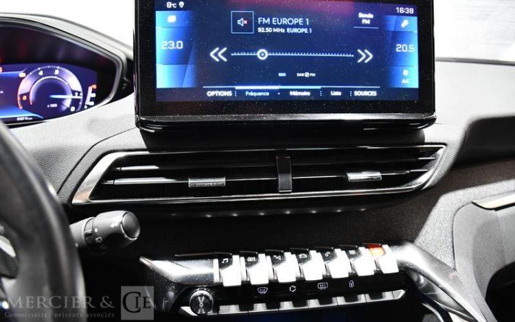 PEUGEOT 3008 1.5 BLUEHDI 130ch ALLURE PACK EAT NOIR GM-154-PW