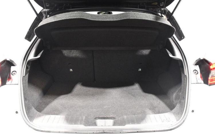 NISSAN JUKE HYBRID 143CH N-DESIGN BLANC GM-520-MT