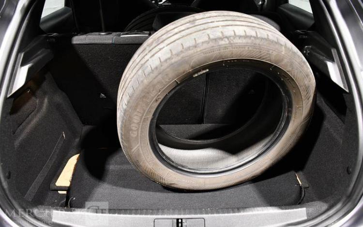 PEUGEOT 208 STYLE BLUEHDI 100 S&S GRIS GM-896-ZM