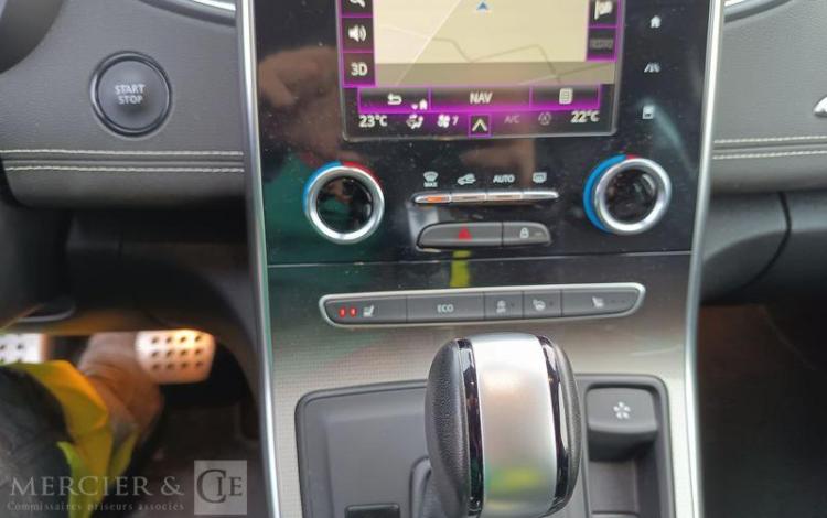 RENAULT GS SCENIC EXECUTIVE TCE 160 EDC GRIS GN-214-TF