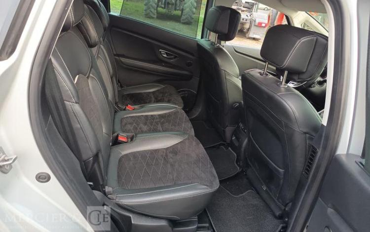 RENAULT GS SCENIC EXECUTIVE TCE 160 EDC GRIS GN-214-TF