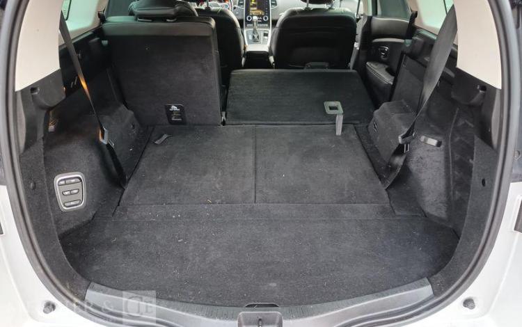 RENAULT GS SCENIC EXECUTIVE TCE 160 EDC GRIS GN-214-TF