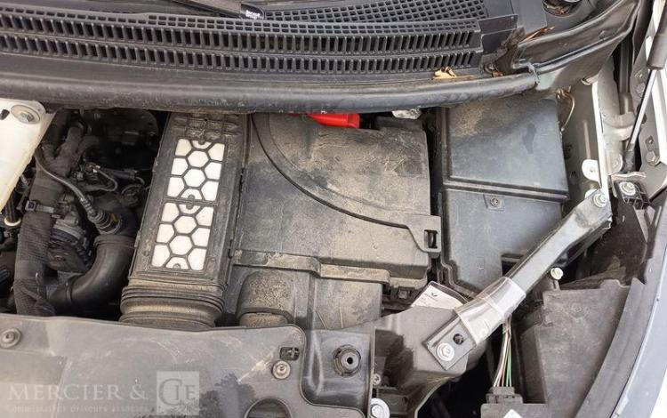 RENAULT GS SCENIC EXECUTIVE TCE 160 EDC GRIS GN-214-TF