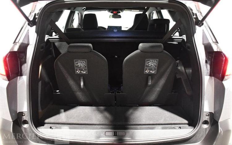 PEUGEOT 5008 1,5 BLUEHDI 130 S&S GRIS GN-647-CR