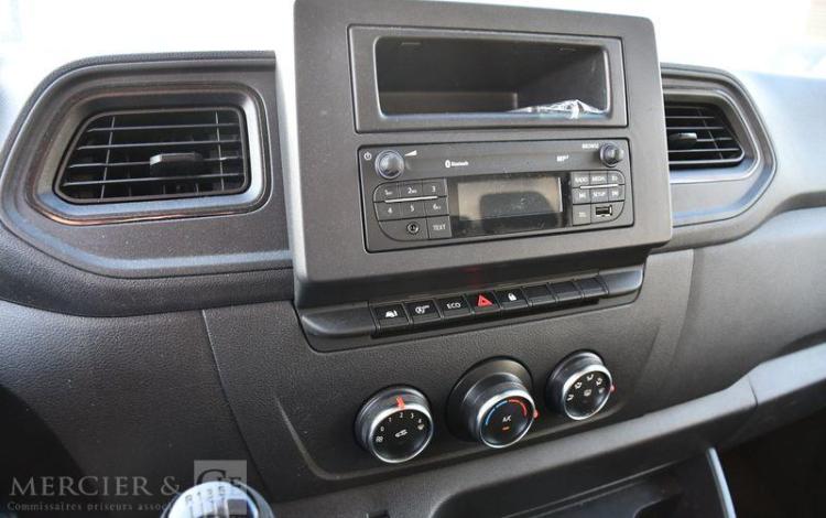 RENAULT MASTER R3500 L4H3 BLUE DCI 145 EVIE BLANC GN-987-FV