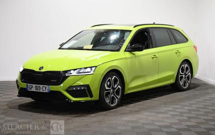 SKODA OCTAVIA COMBI RS 2,0 TDI 200 DSG7 4X4 VERT GP-169-CY
