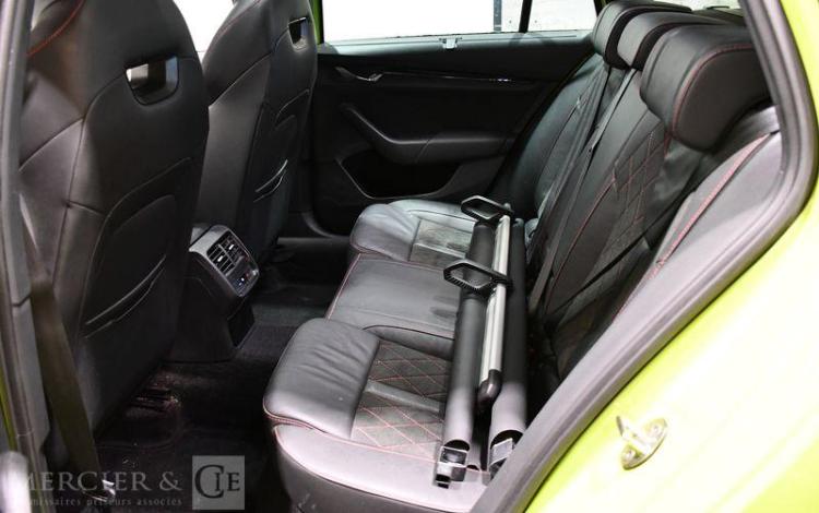 SKODA OCTAVIA COMBI RS 2,0 TDI 200 DSG7 4X4 VERT GP-169-CY