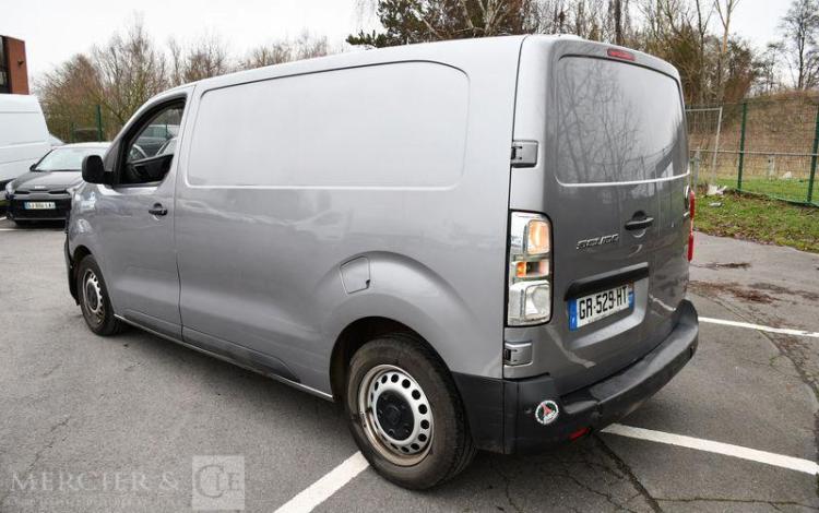 FIAT SCUDO 2,0 BLUE HDI 145 5,3 MF GRIS GR-529-HT