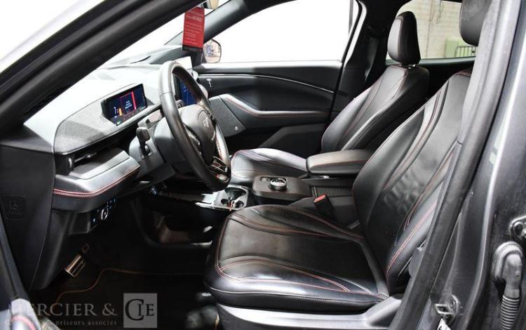 FORD MUSTANG MACH-E 75kWh 269ch PREMIUM GRIS GR-536-SK