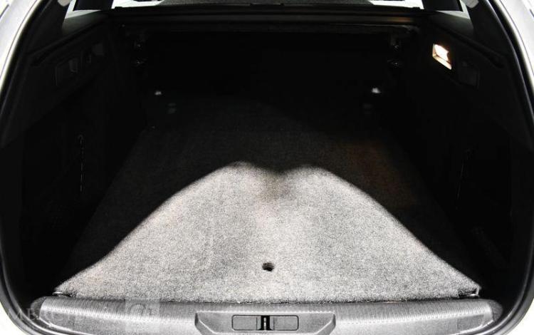 PEUGEOT 308 SW ACTIVE PACK PURE TECH 130 BLANC GR-828-GD