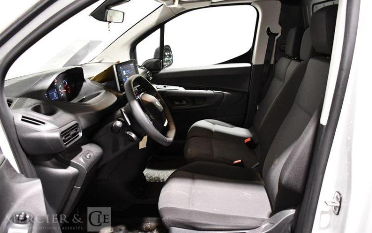 PEUGEOT PARTNER BLANC GS-227-DX