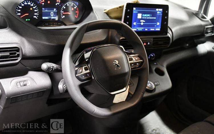 PEUGEOT PARTNER BLANC GS-227-DX