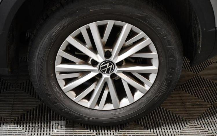 VOLKSWAGEN T ROC FL 1,5 TSI 150CH DSG7 LIFE GRIS GS-436-NS