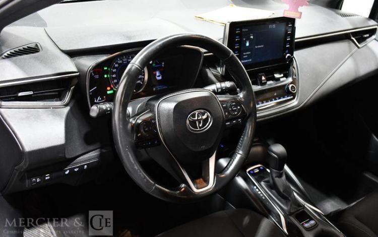 TOYOTA COROLLA TOURING SPORT 1,8 DYNAMIC GRIS GS-749-KJ