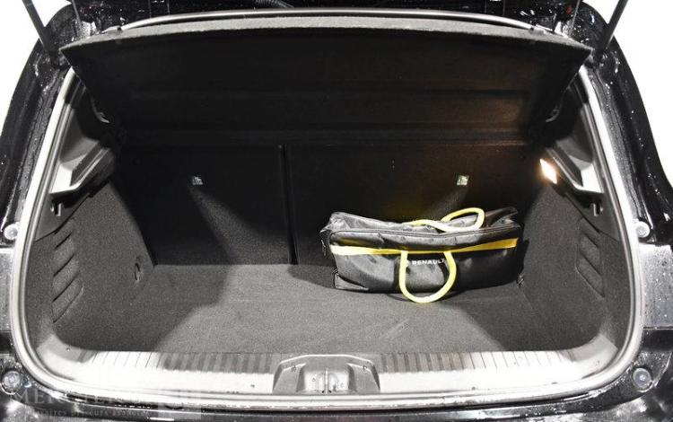 RENAULT CLIO TECHNO E-TECH FULL HYBRID 145 NOIR GT-122-HK