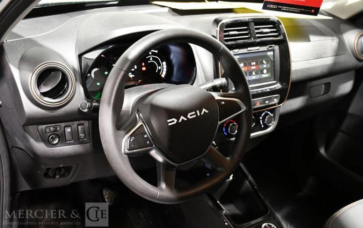 DACIA SPRING EXTREME GRIS GV-228-EQ