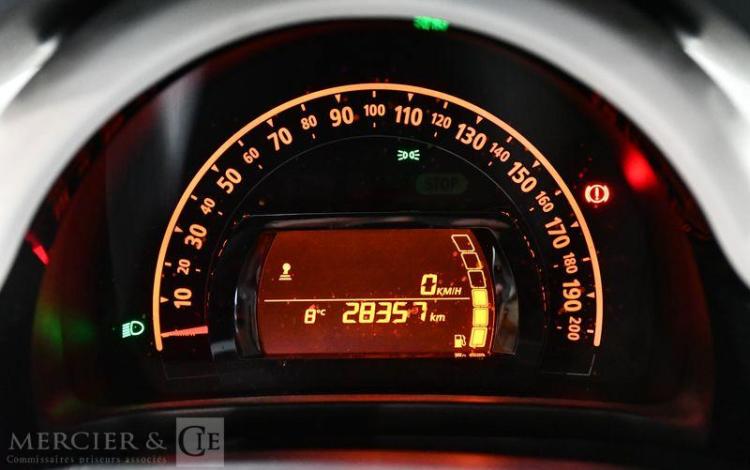 RENAULT TWINGO 1.0 SCE 65ch EQUILIBRE GRIS GV-896-XB
