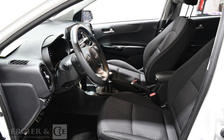 KIA PICANTO GT LINE BLANC GW-969-BL