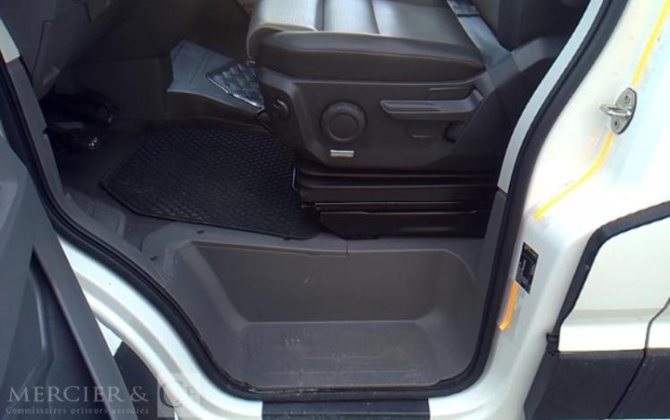 VOLKSWAGEN CRAFTER VAN 35 L4H3 14M3 TRACT 2.0 TDI 140CH BLANC GW-990-BW