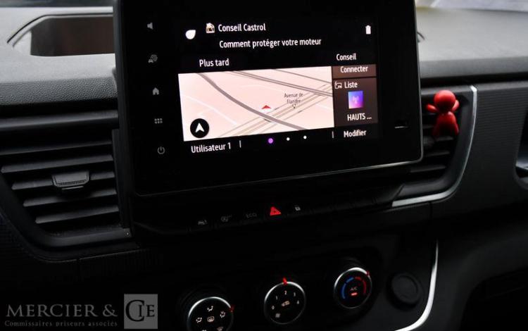 RENAULT TRAFIC GCF L1H1 3T BLUE DCI 130 E6 BLANC GX-298-NY