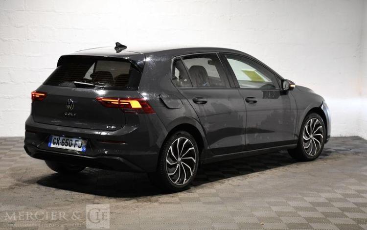 VOLKSWAGEN GOLF A8 1,5 ETSI M HYBRID 130CH DSG7 LIFE GRIS GX-650-FJ