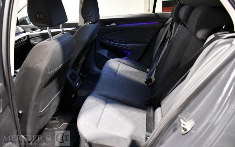 VOLKSWAGEN GOLF A8 1,5 ETSI M HYBRID 130CH DSG7 LIFE GRIS GX-650-FJ