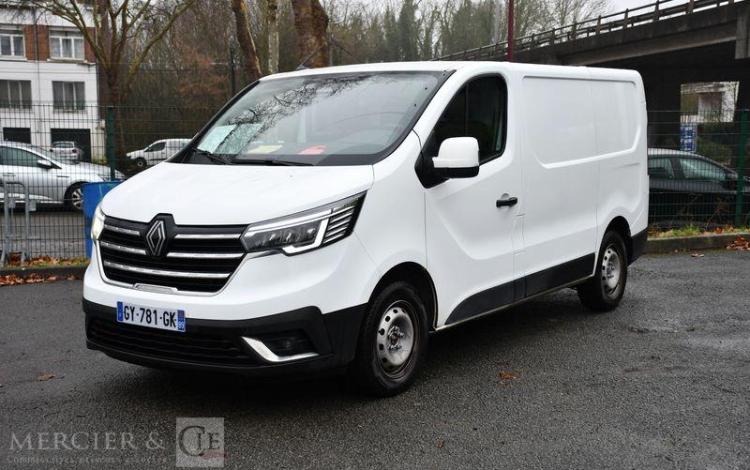 RENAULT TRAFIC L1H1 2T8 EXTRA BLUE DCI BLANC GY-781-GK