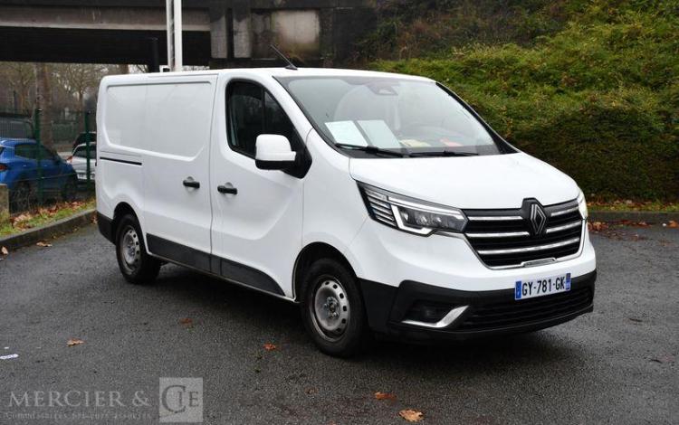 RENAULT TRAFIC L1H1 2T8 EXTRA BLUE DCI BLANC GY-781-GK