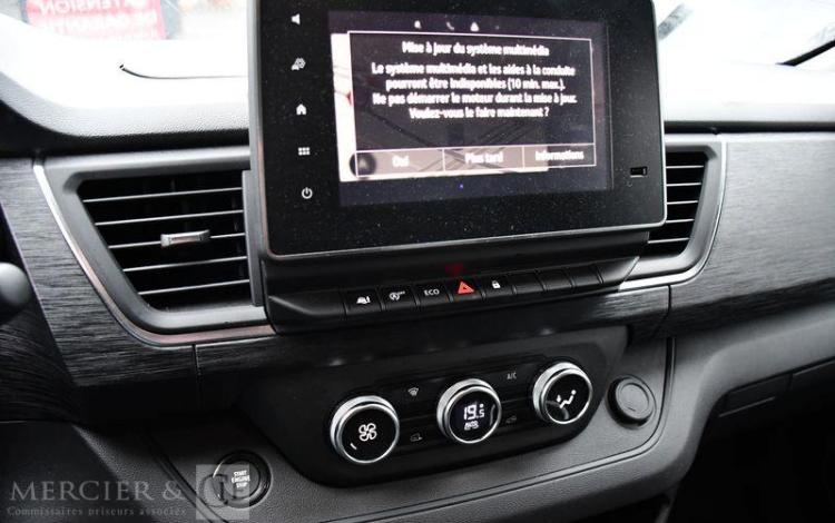 RENAULT TRAFIC L1H1 2T8 EXTRA BLUE DCI BLANC GY-781-GK