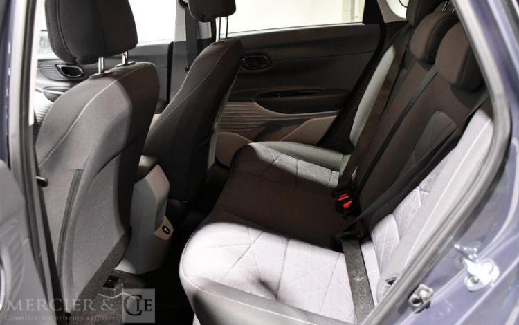 HYUNDAI BAYON INTUITIVE BLEU GY-921-LQ