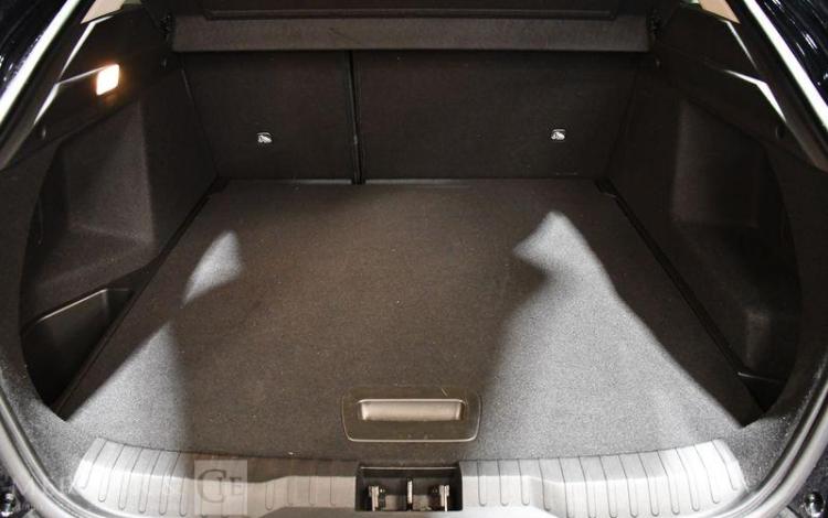 RENAULT ARKANA 1.3 TCE MHEV 140ch EVOLUTION EDC NOIR GZ-132-JS