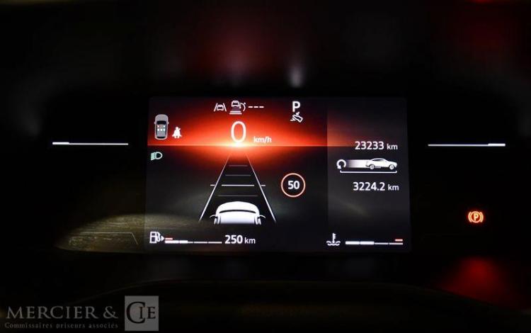 RENAULT ARKANA 1.3 TCE MHEV 140ch EVOLUTION EDC NOIR GZ-132-JS