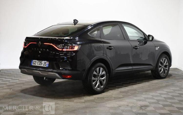 RENAULT ARKANA 1.3 TCE MHEV 140ch EVOLUTION EDC NOIR GZ-135-JS