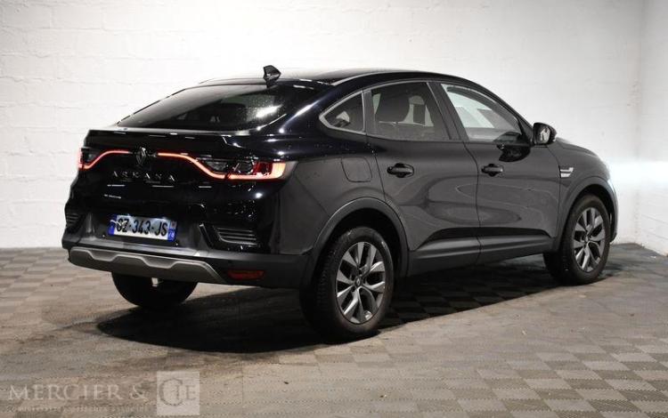 RENAULT ARKANA EVOLUTION MILD HYBRID 140 EDC NOIR GZ-343-JS