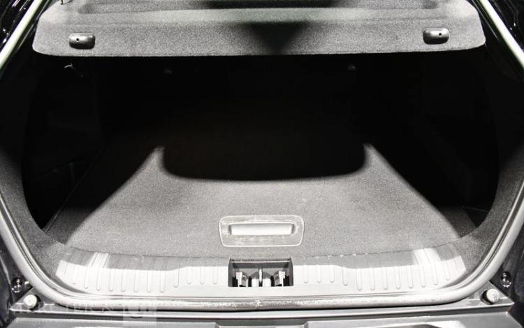 RENAULT ARKANA EVOLUTION MILD HYBRID 140 EDC NOIR GZ-343-JS