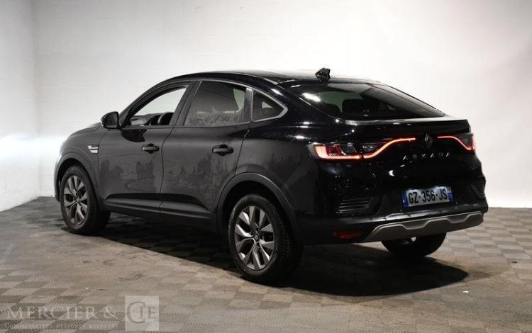 RENAULT ARKANA EVOLUTION MILD HYBRID 140 EDC NOIR GZ-356-JS