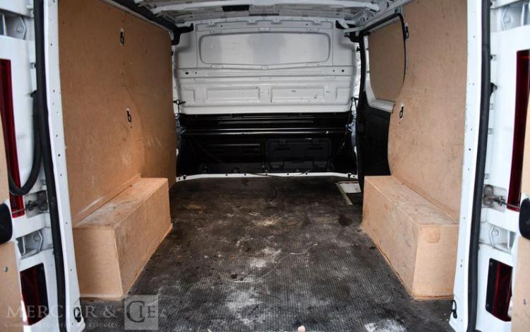 RENAULT TRAFIC L1H1 2.0 BLUE DCI 130ch 3.0T BLANC GZ-488-QC