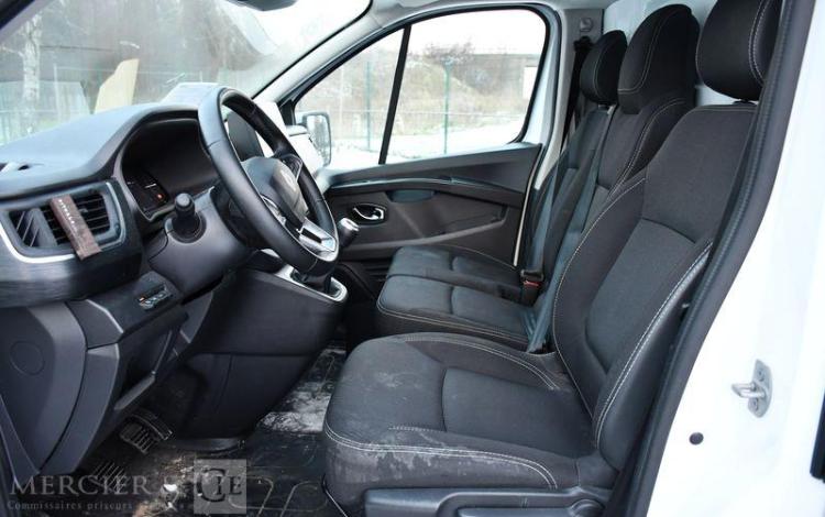 RENAULT TRAFIC L1H1 2.0 BLUE DCI 130ch 3.0T BLANC GZ-488-QC