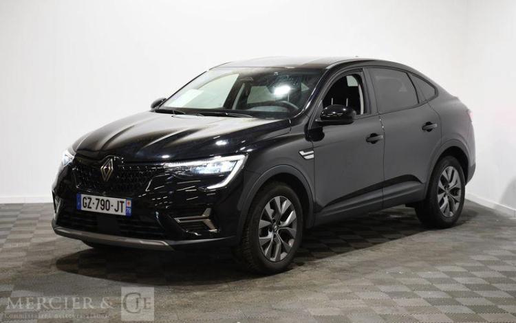 RENAULT ARKANA EVOLUTION MILD HYBRID 140 EDC NOIR GZ-790-JT